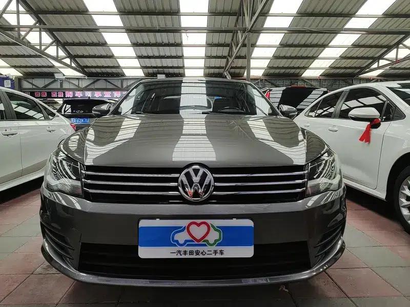 2014 Volkswagen Bora 1.6L Automatic Fashion Edition — миниатюра 2