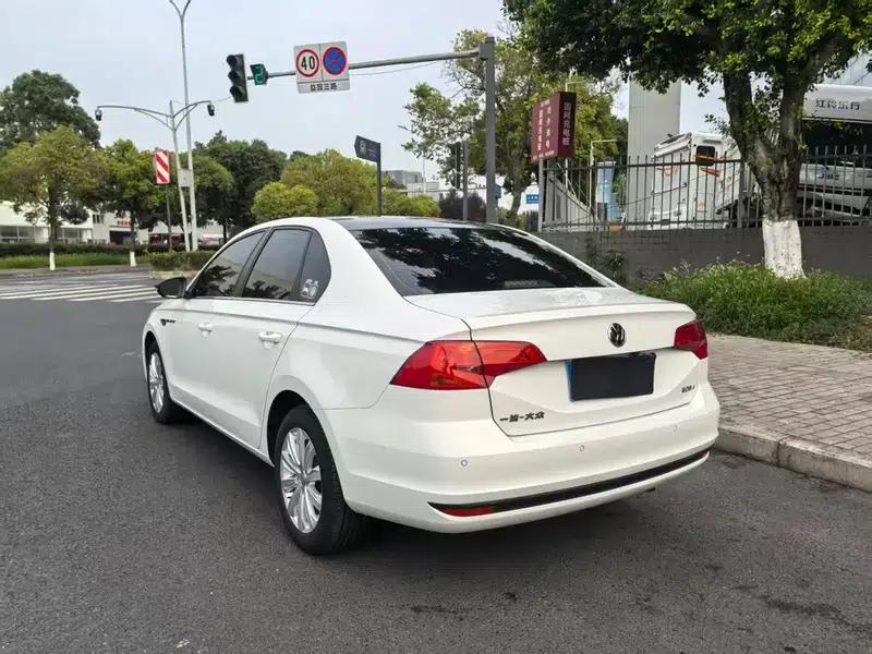 2019 Volkswagen Bora Facelift: Bora Legend 1.5L Automatic Fashion Model (China VI Emission Standard) — миниатюра 5