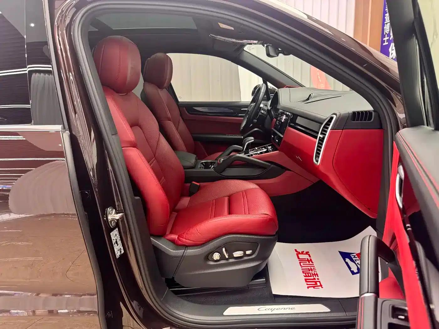 2019 Cayenne E-Hybrid 2.0T — миниатюра 20