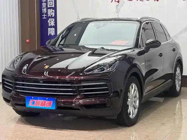 2019 Cayenne E-Hybrid 2.0T