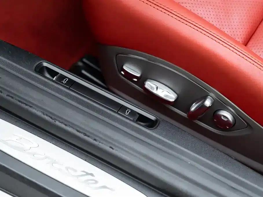 Boxster 2015 Boxster Style Edition 2.7L — миниатюра 16