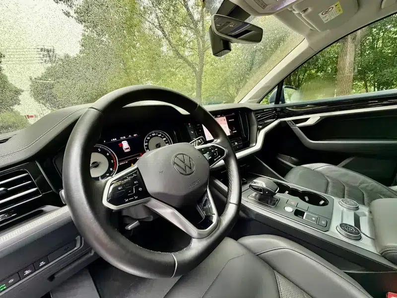 Touareg 2021 2.0TSI Navigator Special Edition — миниатюра 9