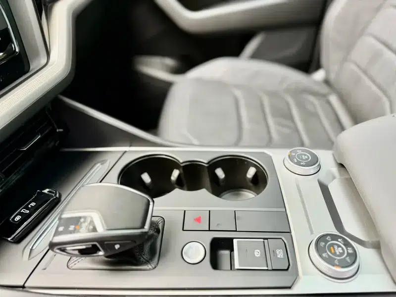 Touareg 2021 2.0TSI Navigator Special Edition — миниатюра 10