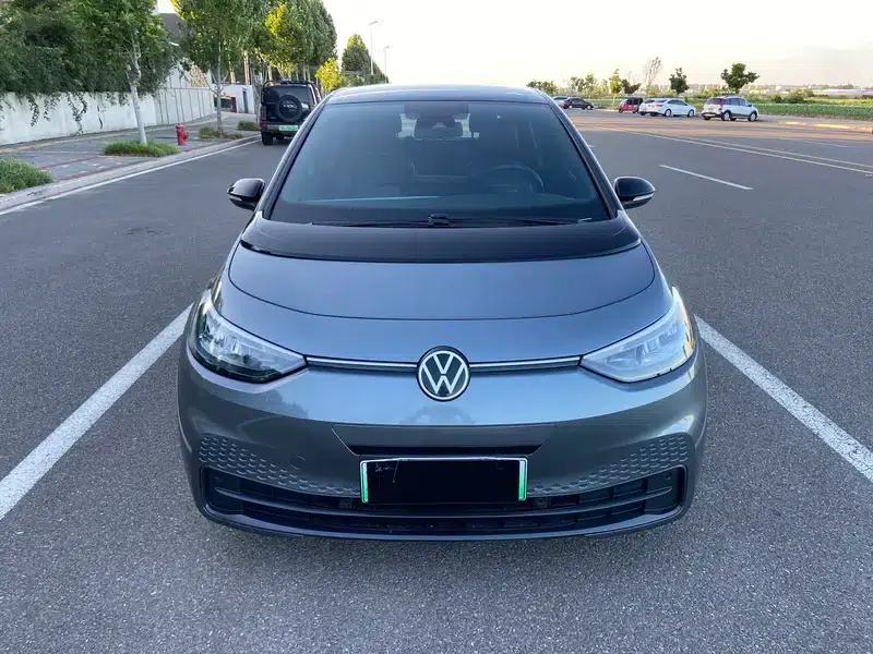 Volkswagen ID.3 2023 Pure Smart Edition — миниатюра 2