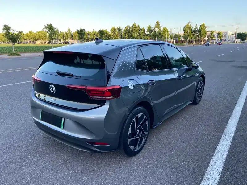 Volkswagen ID.3 2023 Pure Smart Edition — миниатюра 6