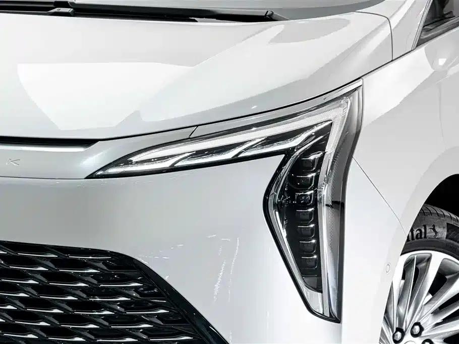 Century 2023 2.0T Six-Seat Luxury Edition — миниатюра 5