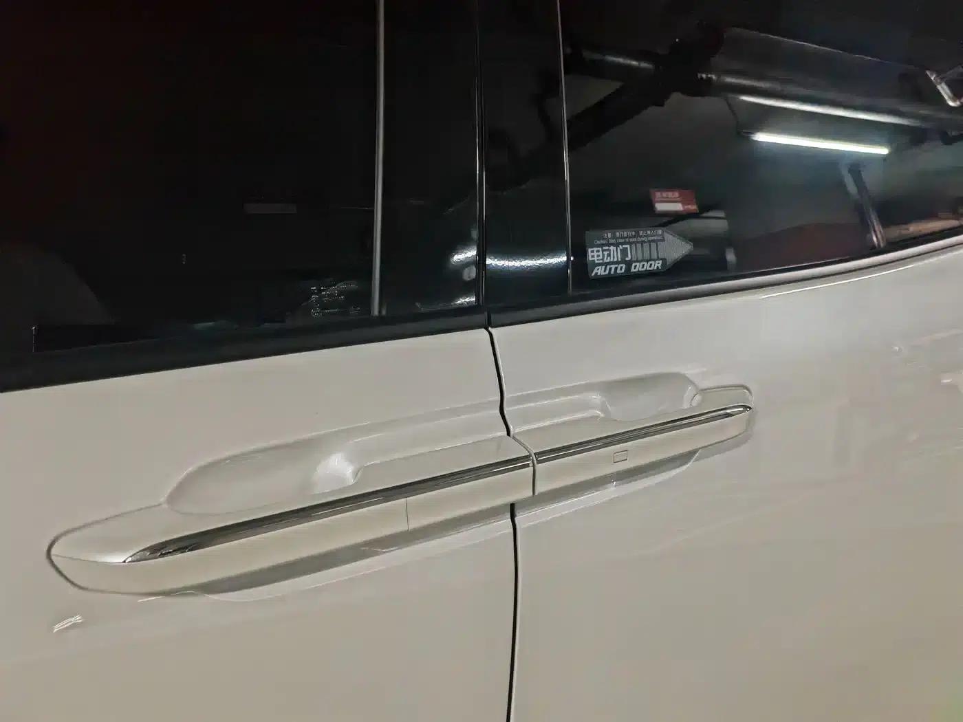 Century 2023 2.0T 7-Seat Luxury Edition — миниатюра 11
