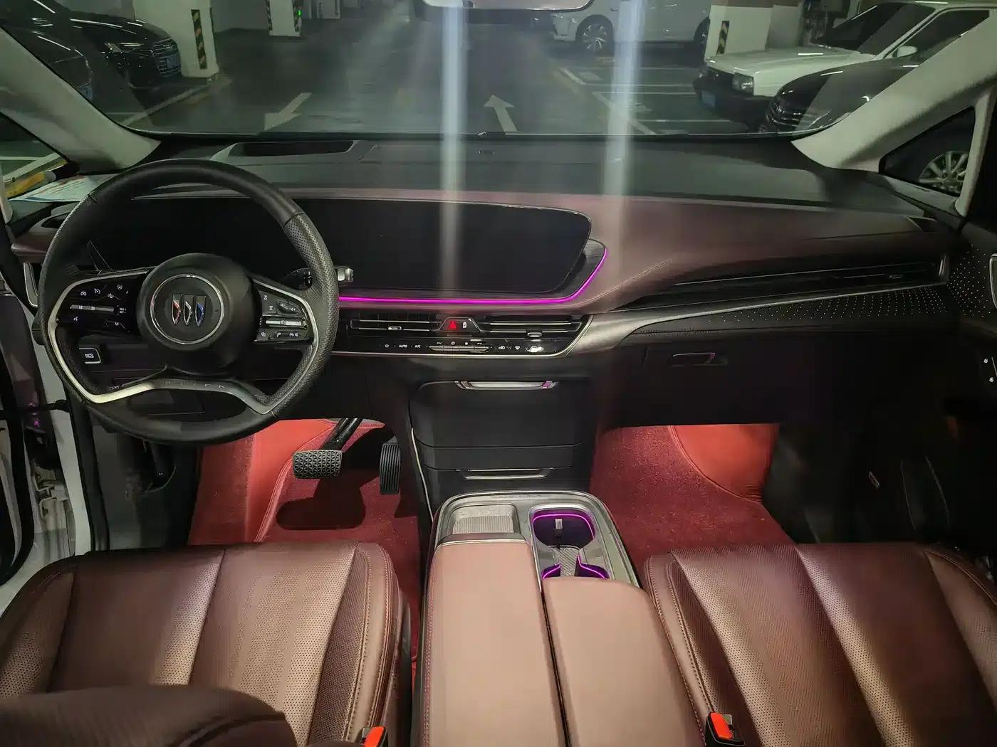 Century 2023 2.0T 7-Seat Luxury Edition — миниатюра 17