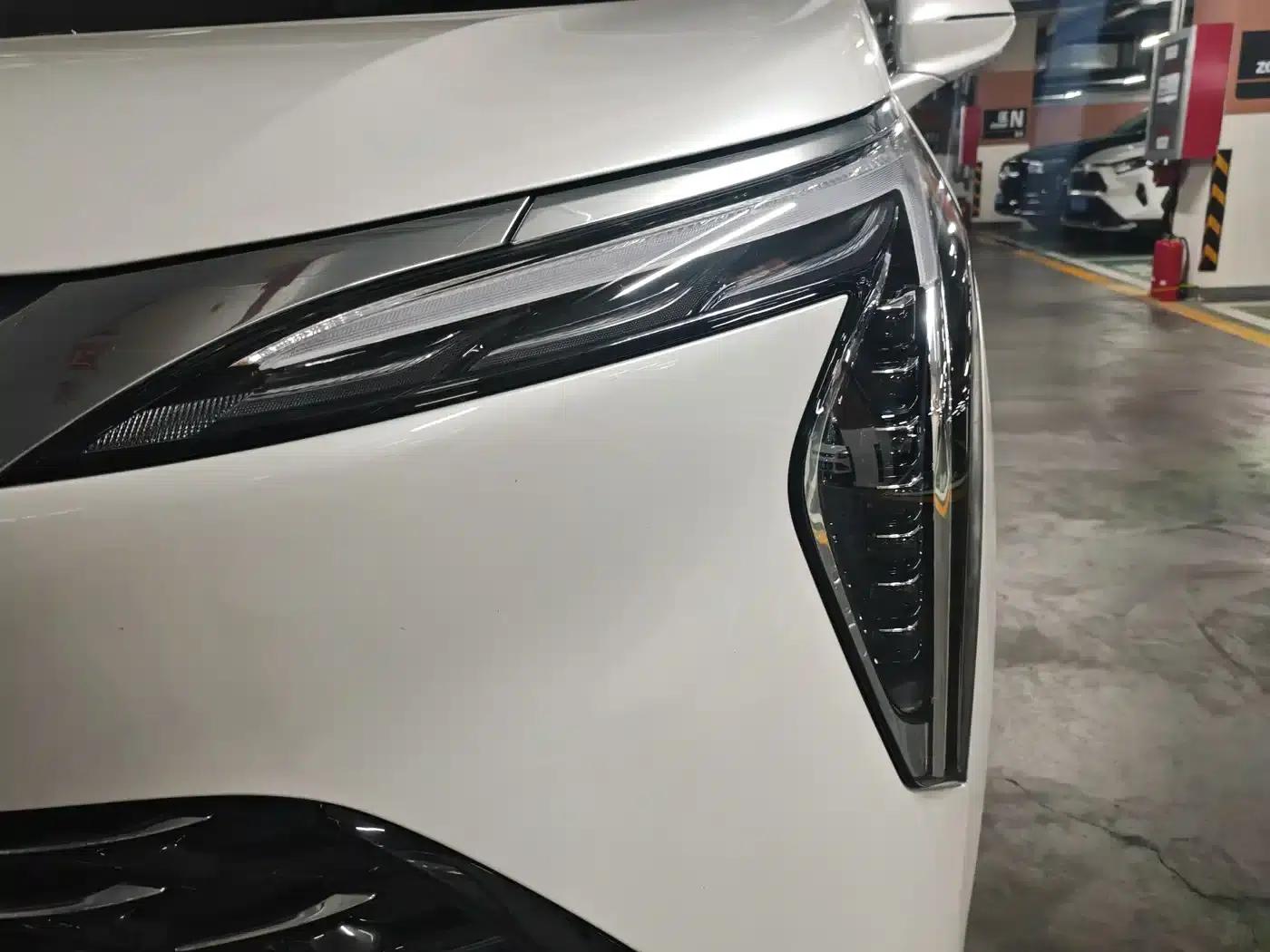 Century 2023 2.0T 7-Seat Luxury Edition — миниатюра 9