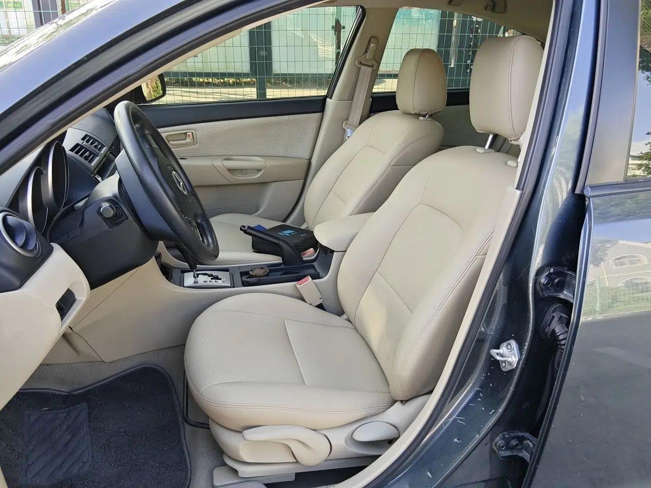 Mazda 3 2010 1.6L Automatic Classic Stylish Version — миниатюра 15