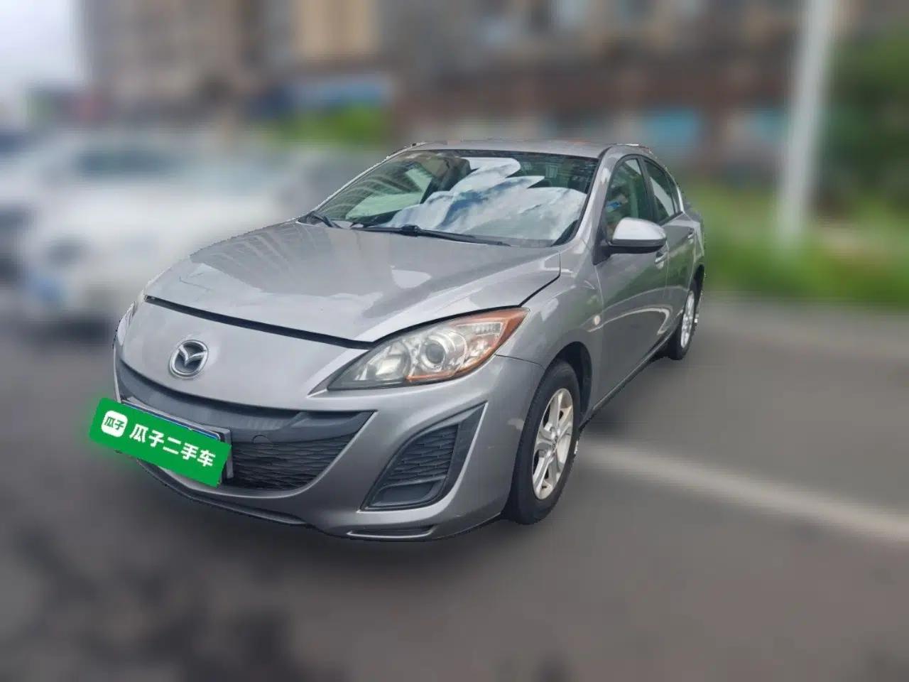 Mazda 3 2011 Sedan 1.6L Automatic Comfort Model — миниатюра 1