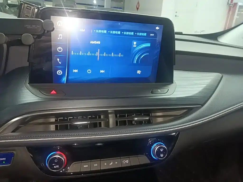 Buick Velite 6 2024 430km Premium Edition — миниатюра 13