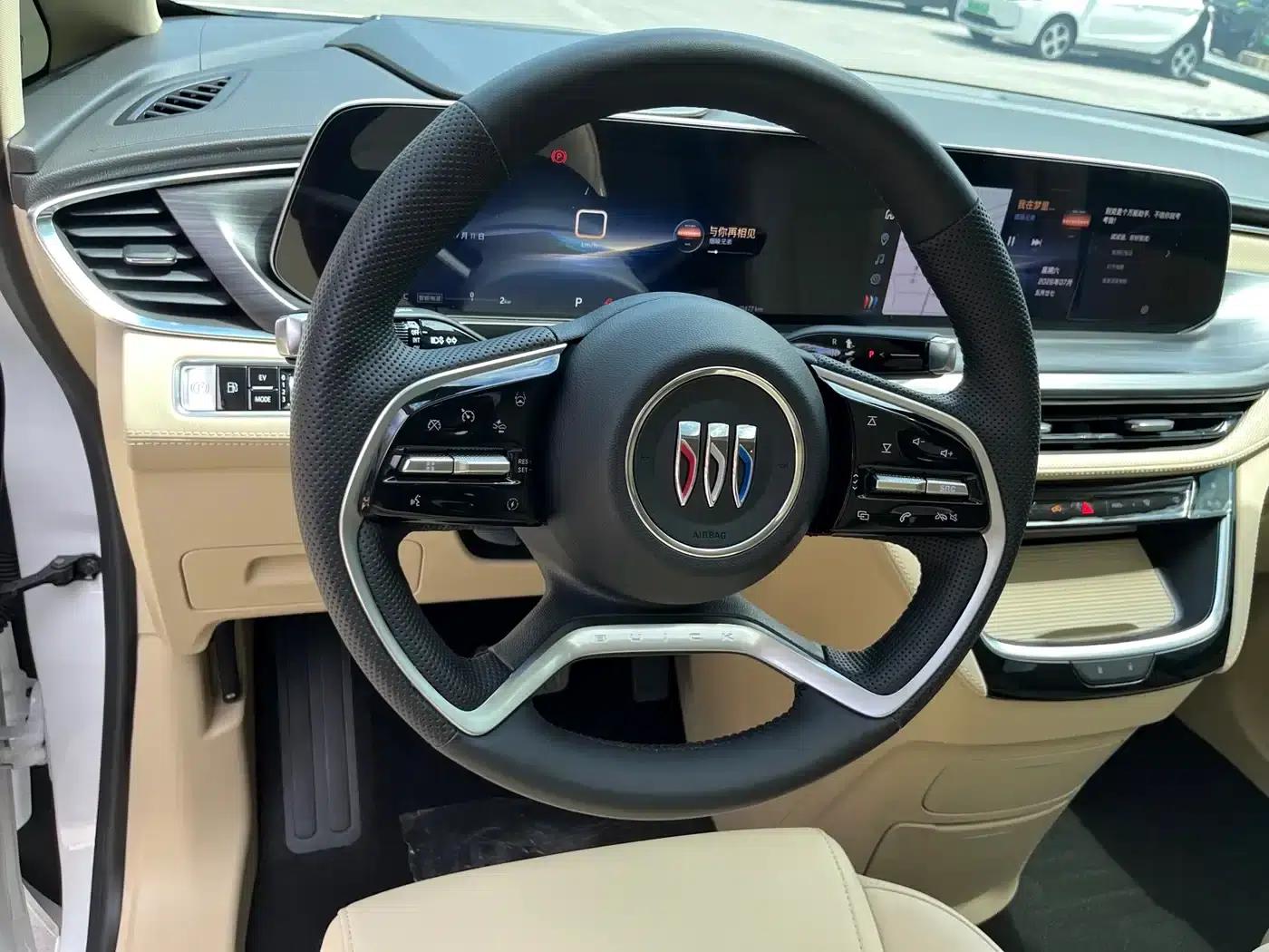 Buick GL8 PHEV 2025 Land Cruiser Smart Edition — миниатюра 21