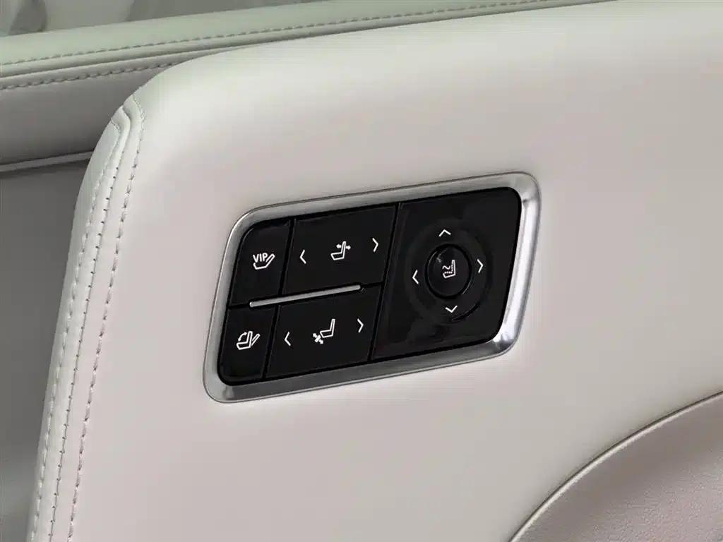 Buick GL8 PHEV 2026 Luxury Edition — миниатюра 15