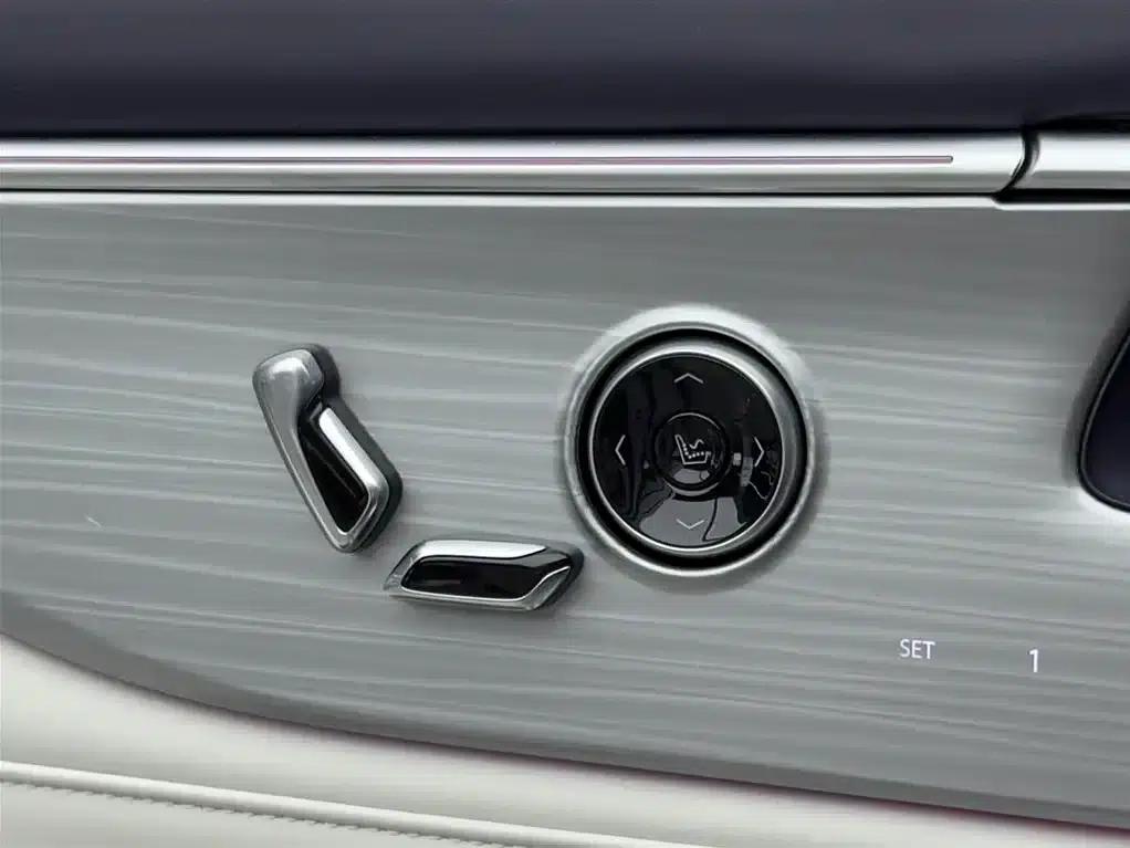 Buick GL8 PHEV 2026 Luxury Edition — миниатюра 22