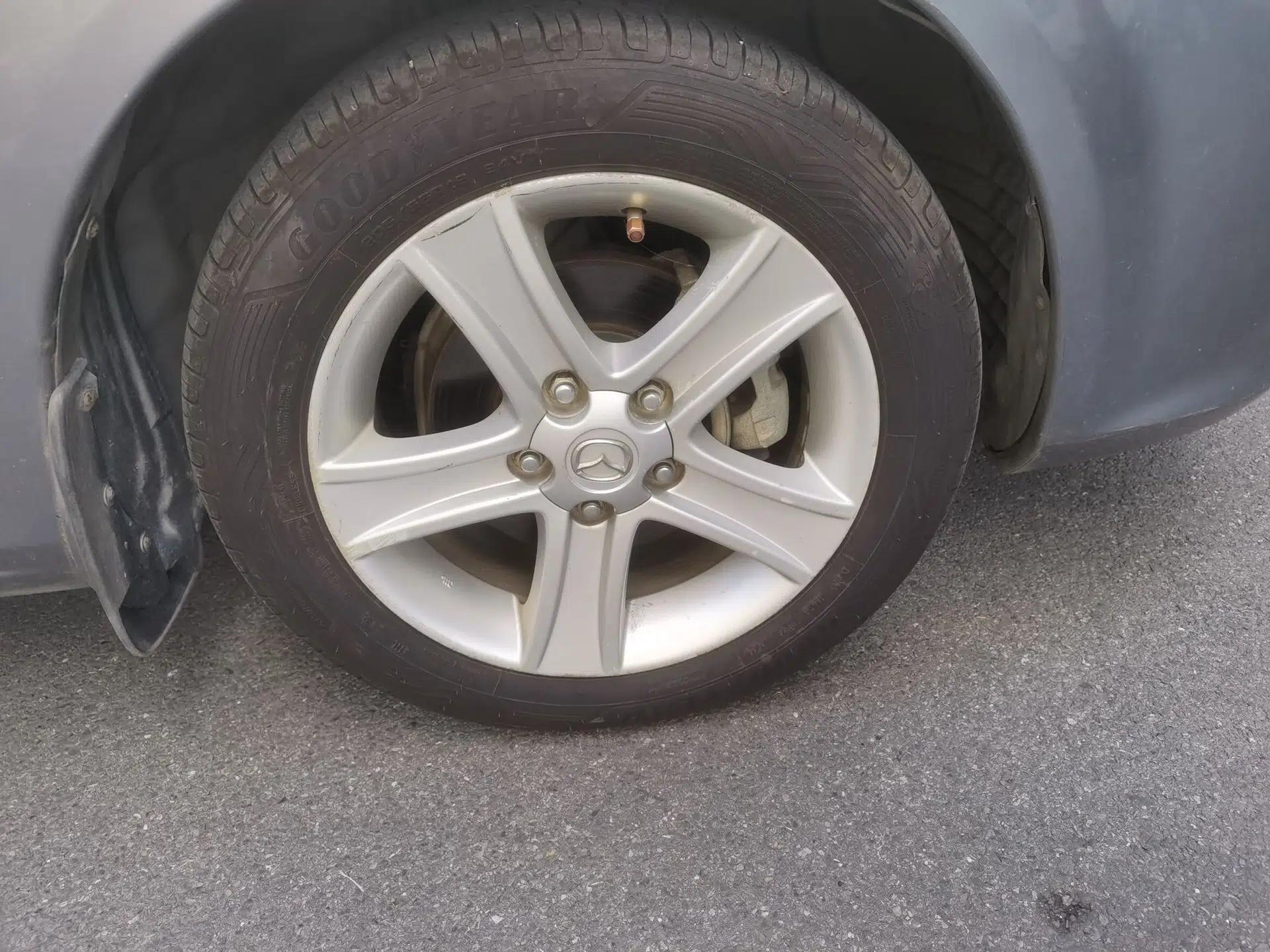 Mazda 6 2007 2.0L Manual Transmission — миниатюра 8