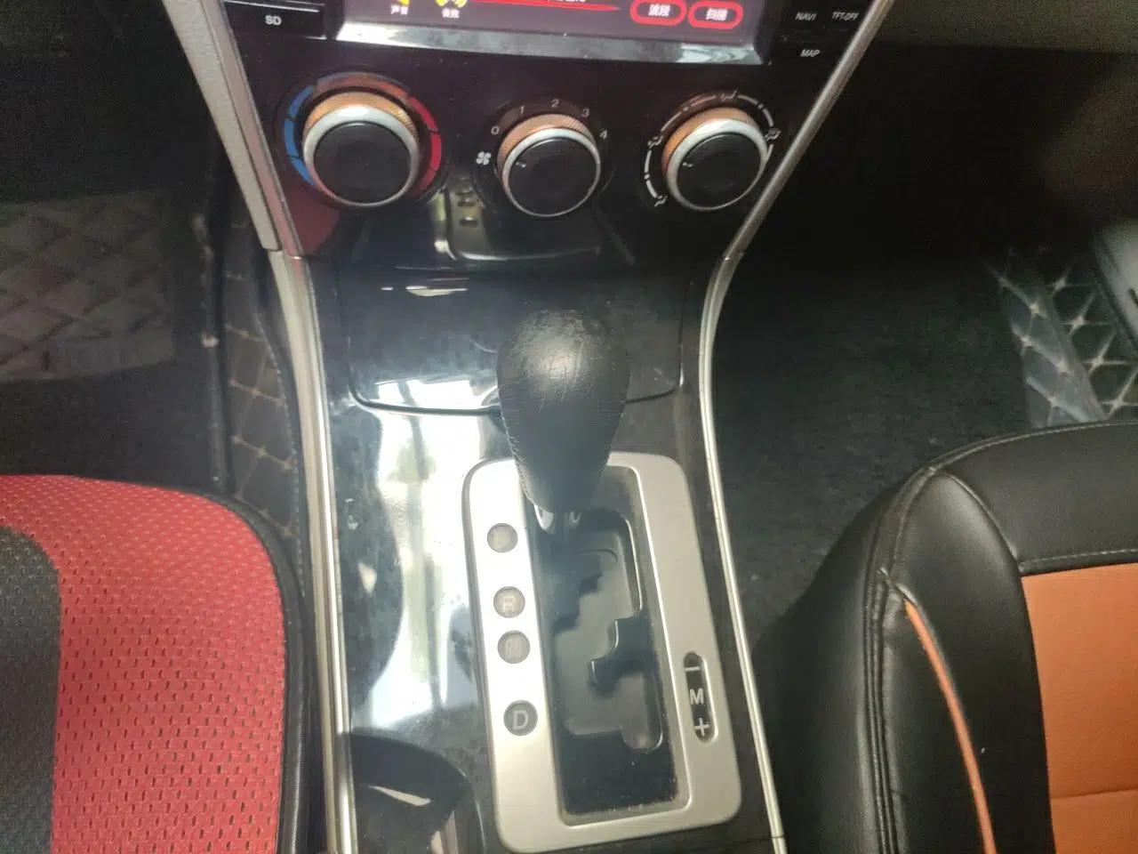 Mazda 6 2012 2.0L Automatic Fashion Edition — миниатюра 14