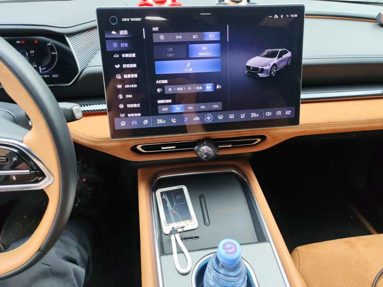 Mazda EZ-6 2024 Range-Extended 200 Luxury Edition — миниатюра 18