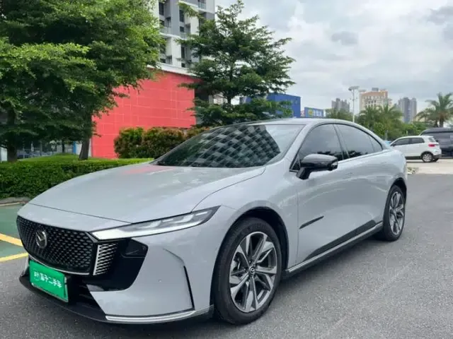 Mazda EZ-6 2024 Range-Extended 200 Luxury Edition