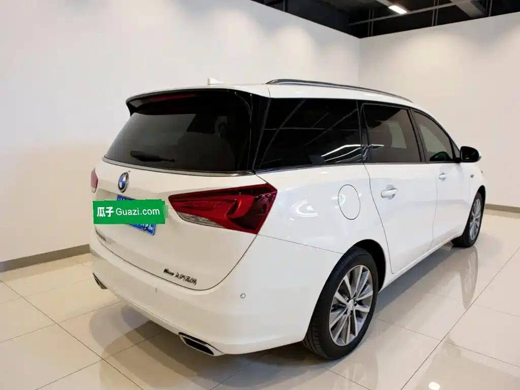 Buick GL6 2021 323T Mild Hybrid Connected Luxury Edition — миниатюра 6