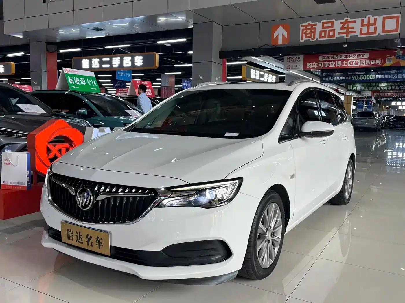 Buick GL6 2021 323T Mild Hybrid Connected Luxury Edition — миниатюра 1