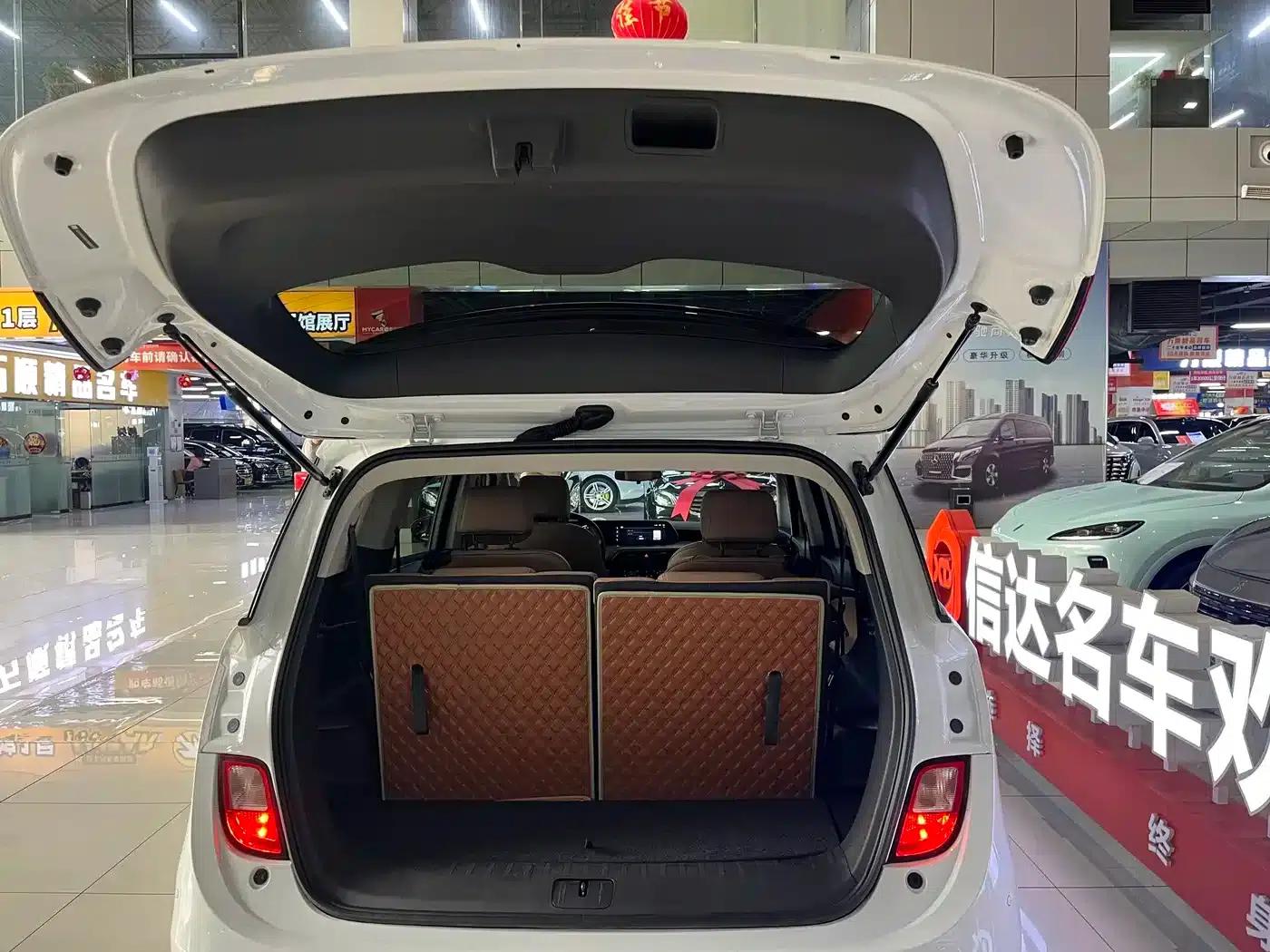 Buick GL6 2021 323T Mild Hybrid Connected Luxury Edition — миниатюра 8