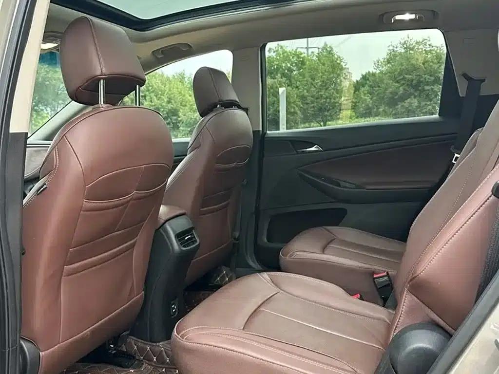 Buick GL6 2018 18T 6-seater Premium — миниатюра 7