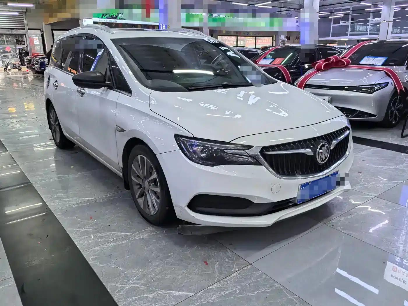 Buick GL6 2021 323T Mild Hybrid Connected Luxury Edition — миниатюра 3