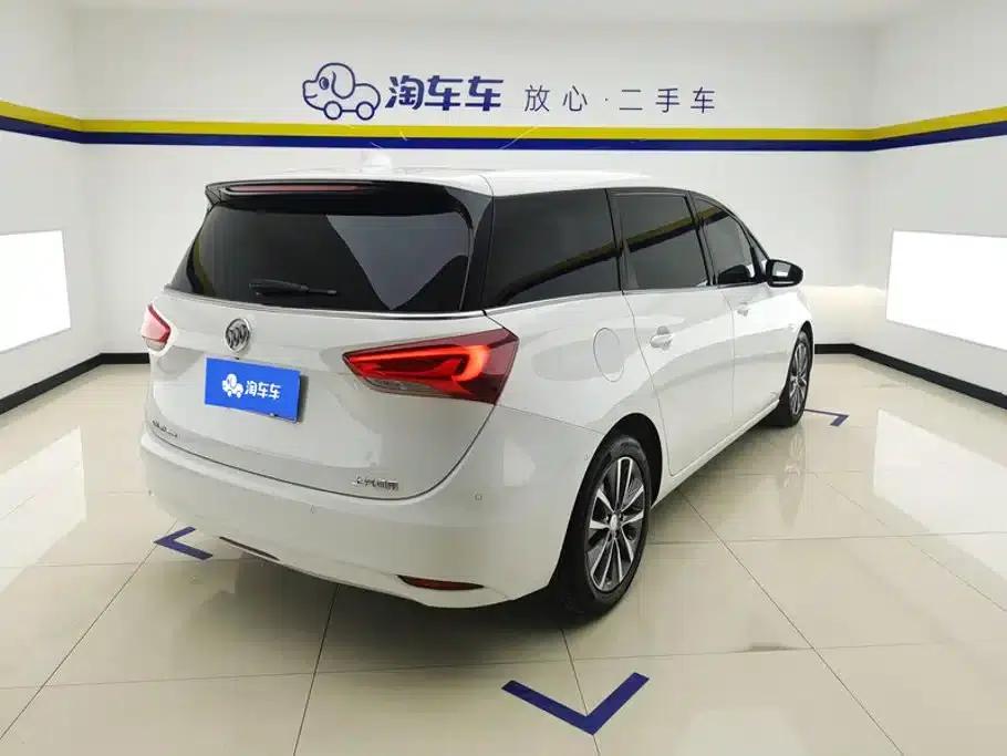 Buick GL6 2018 18T 6-seater Premium — миниатюра 3
