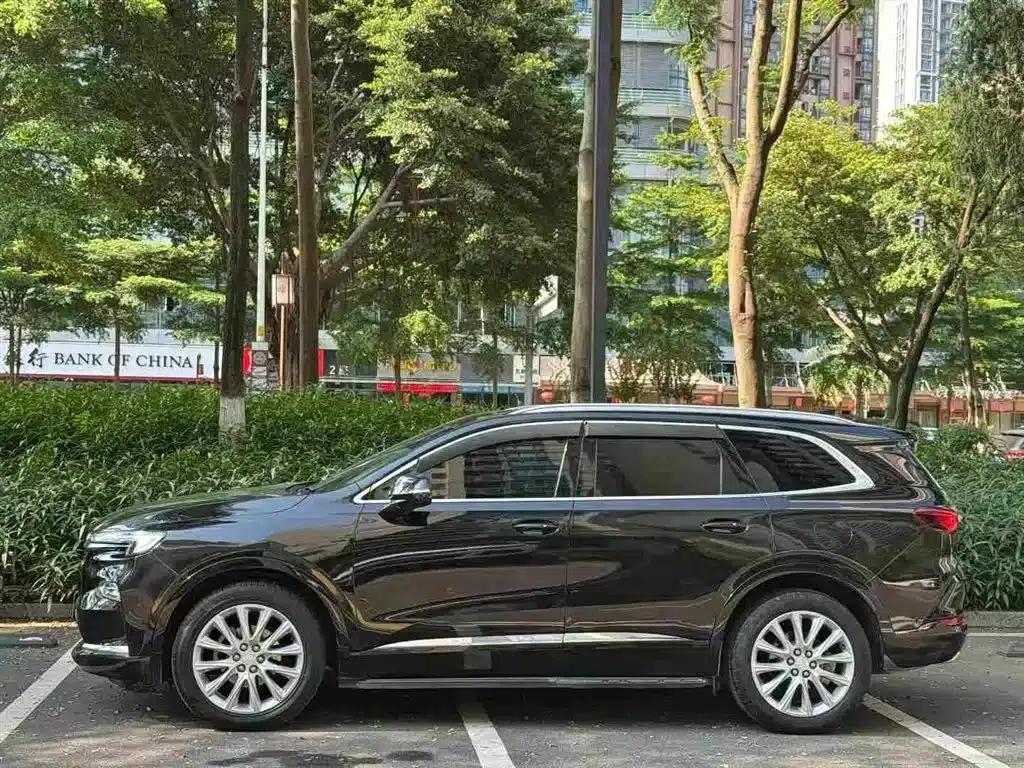 Enclave 2020 28T 2WD Premium — миниатюра 2