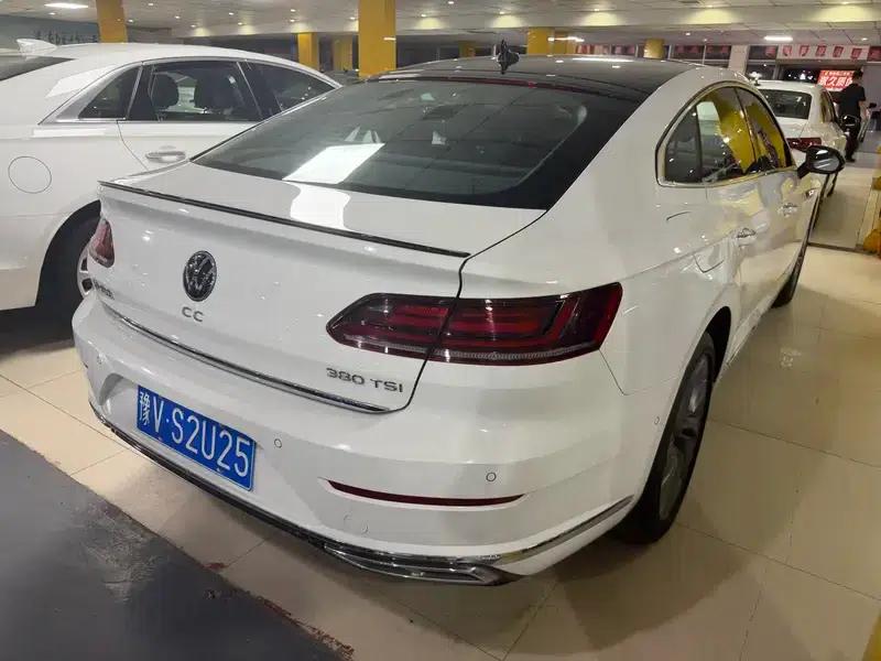 Volkswagen CC 2024 380TSI Striking Edition — миниатюра 4