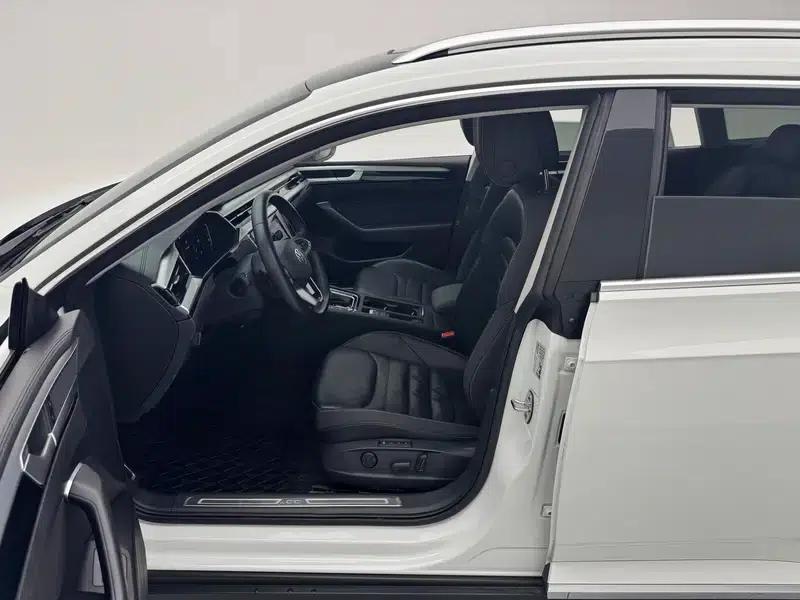 Volkswagen CC 2024 Shooting Brake 380TSI Hunter Edition — миниатюра 19