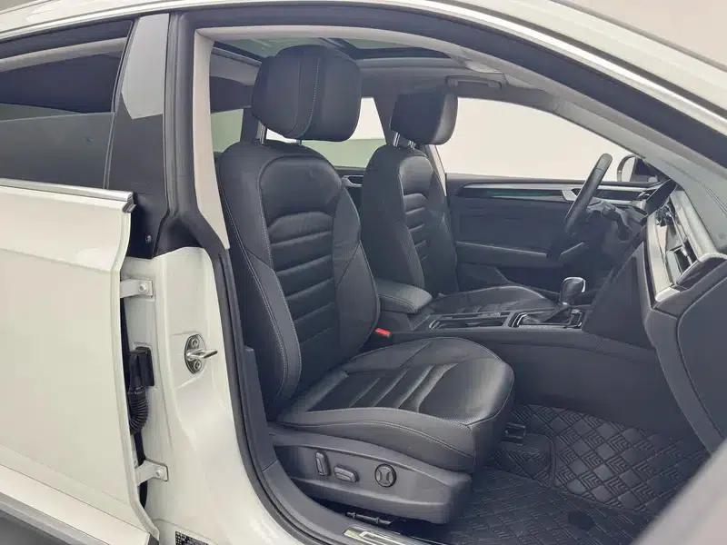 Volkswagen CC 2024 Shooting Brake 380TSI Hunter Edition — миниатюра 21