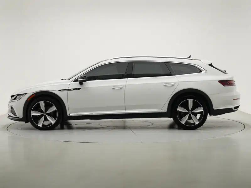 Volkswagen CC 2024 Shooting Brake 380TSI Hunter Edition — миниатюра 4