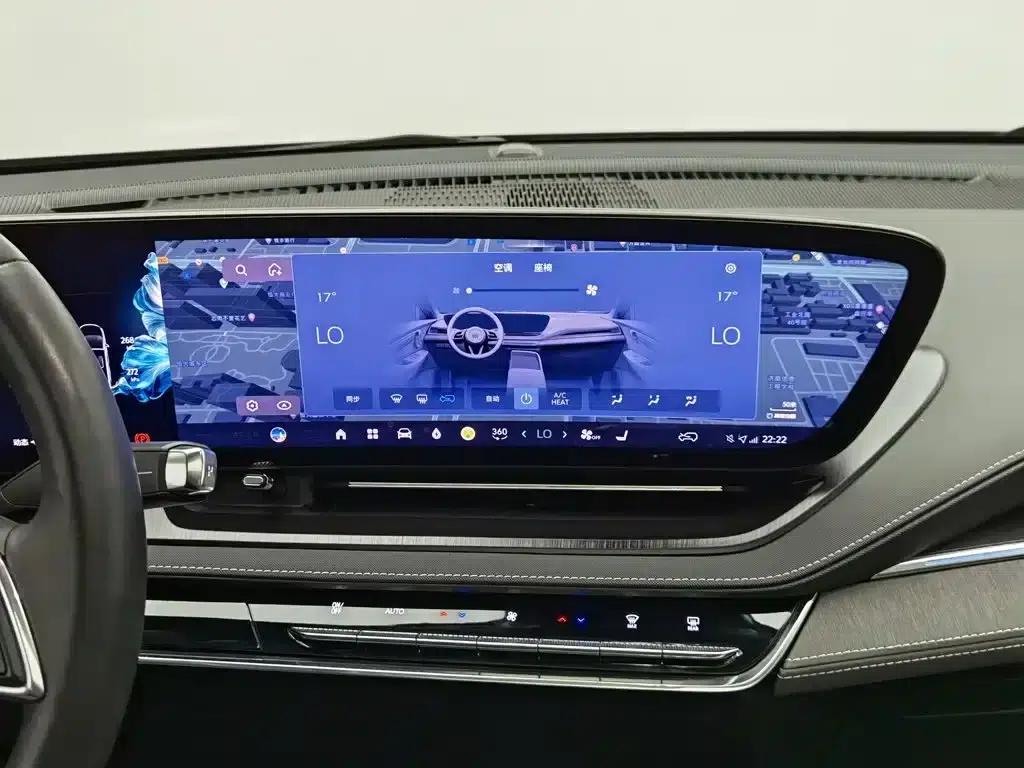 Buick E5 2023 Premium Standard Range Edition — миниатюра 12