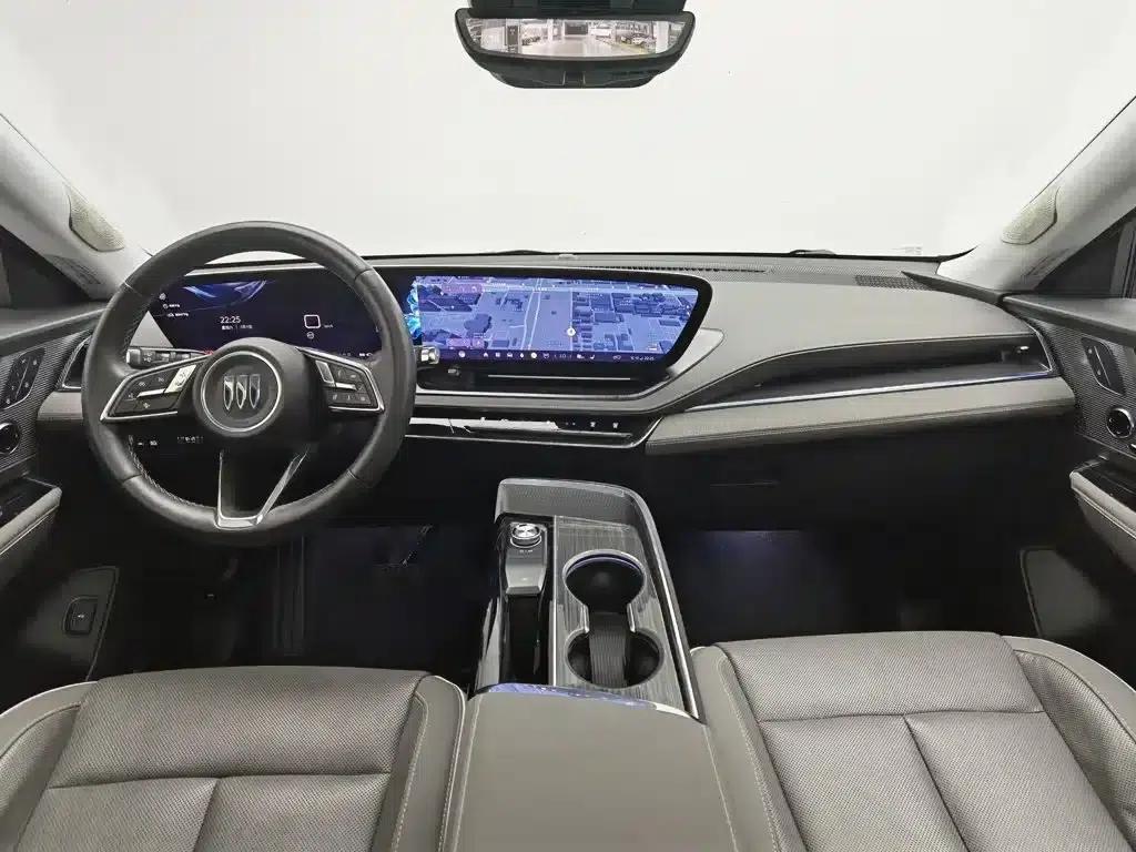 Buick E5 2023 Premium Standard Range Edition — миниатюра 5