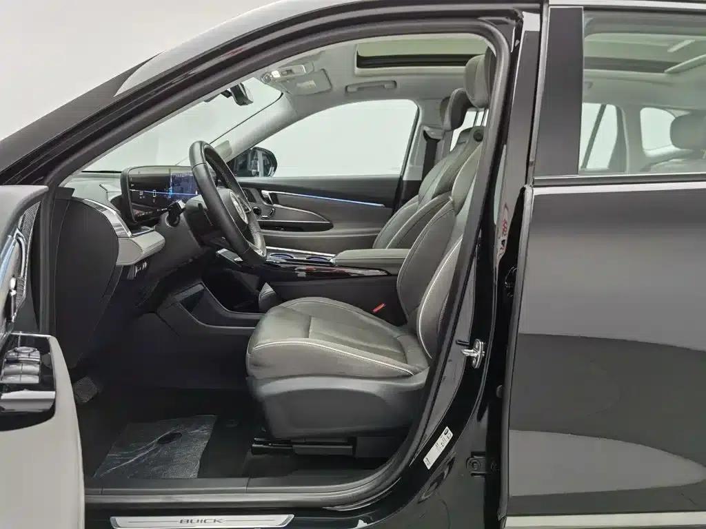 Buick E5 2023 Premium Standard Range Edition — миниатюра 10