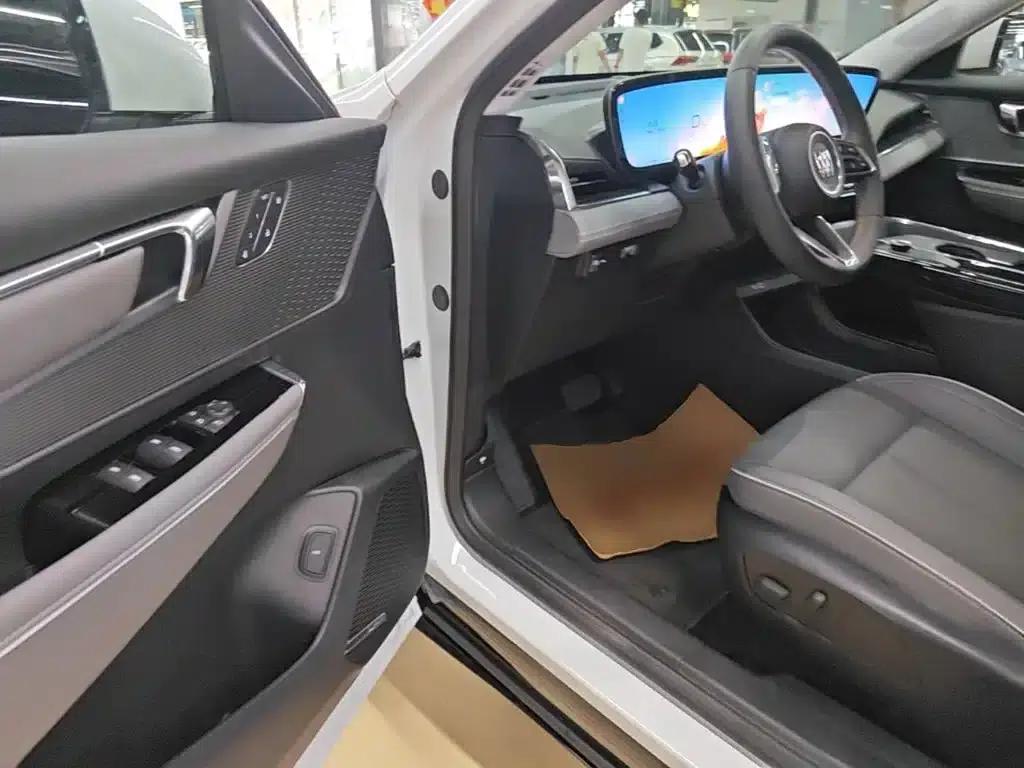 Buick E5 2025 620KM Premium Edition — миниатюра 16