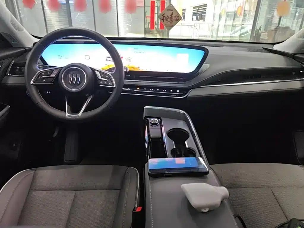 Buick E5 2025 620KM Premium Edition — миниатюра 10