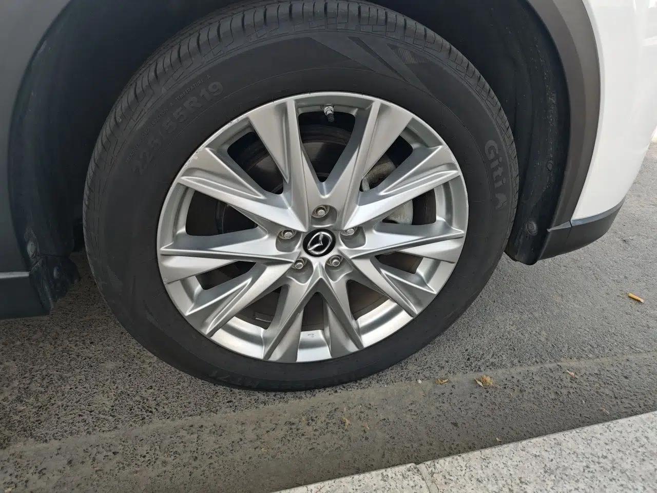 Mazda CX-8 2019 2.5L Four-Wheel Drive Flagship Model — миниатюра 8