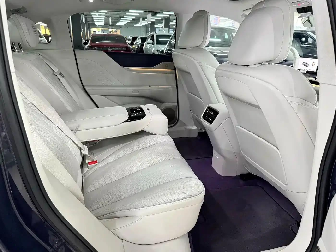 Buick Avenir 2025 — миниатюра 12