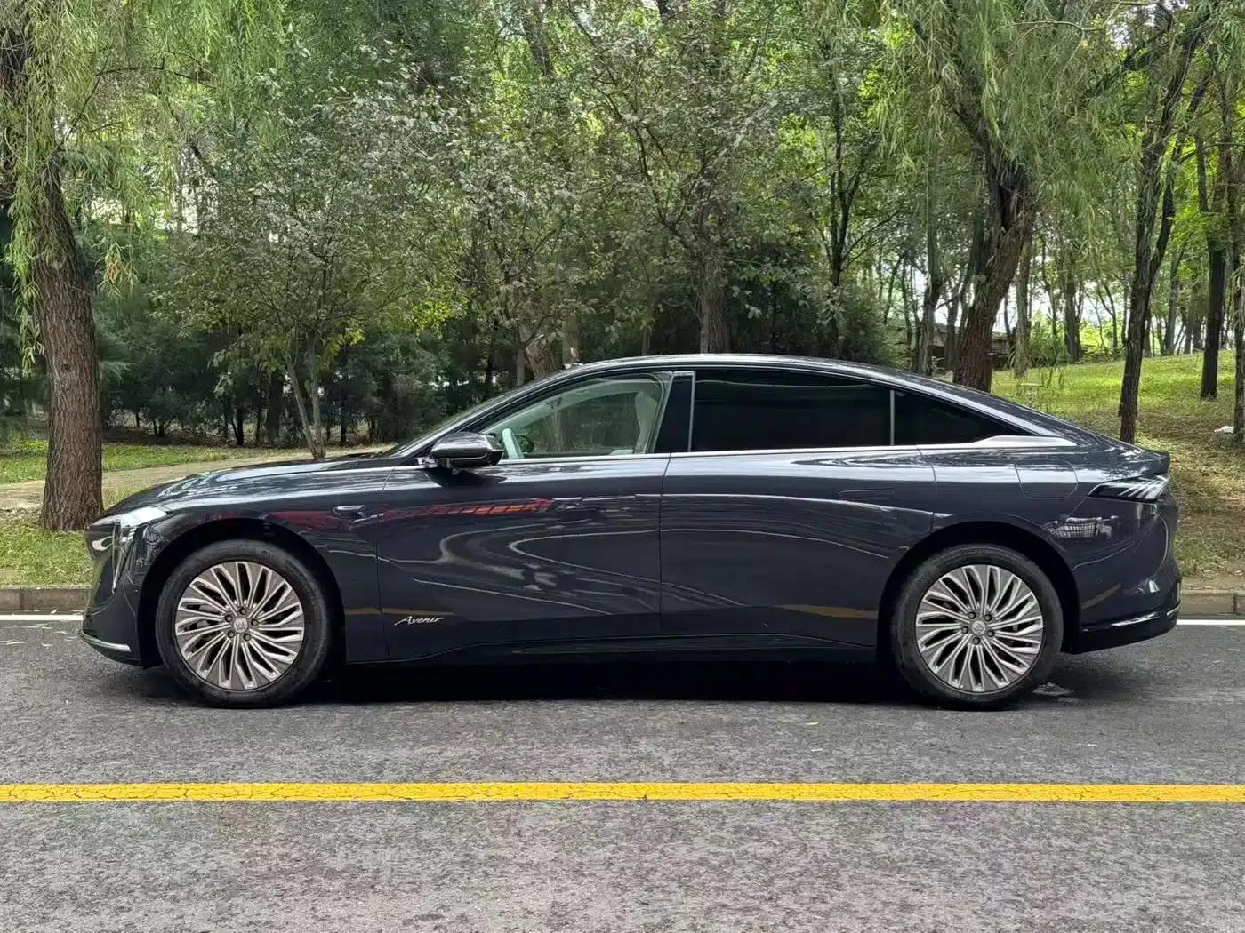 Buick Avenir 2025 — миниатюра 3