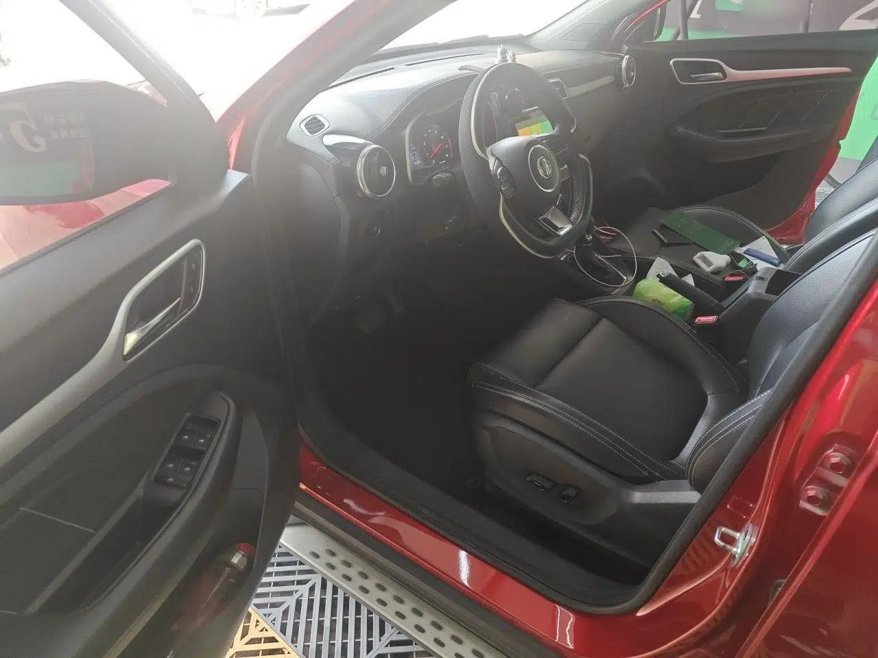 MG ZS 2018 1.5L Automatic Luxury Edition China V Standard — миниатюра 16