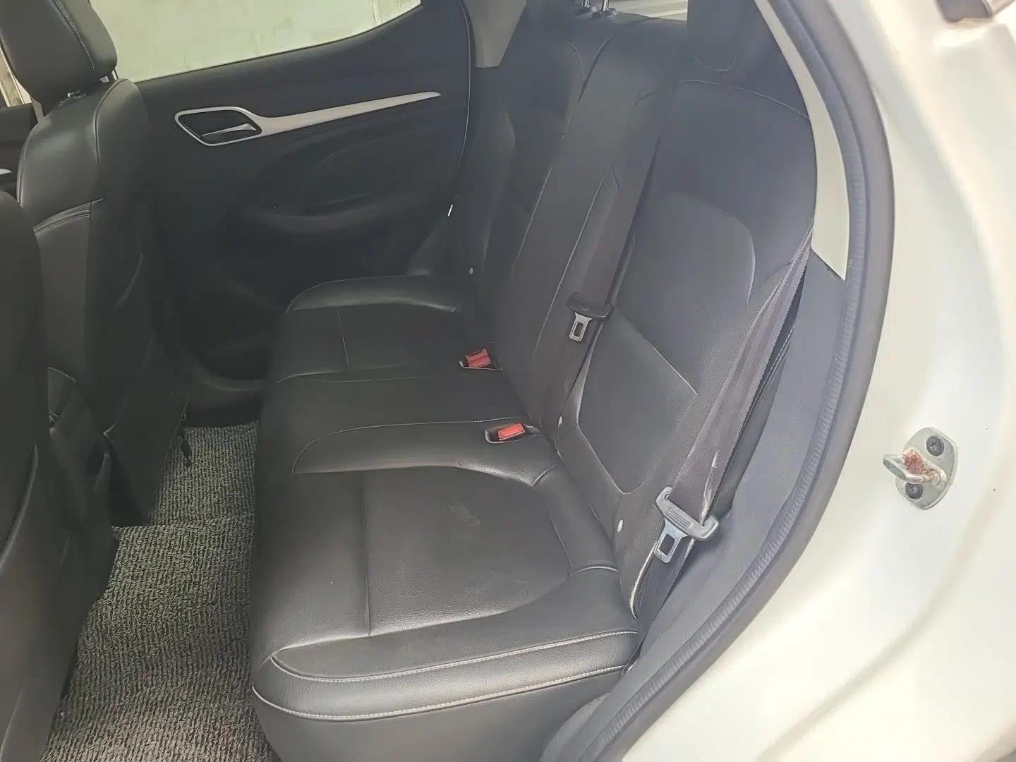 MG ZS 2017 1.5L Automatic Luxury Edition — миниатюра 17
