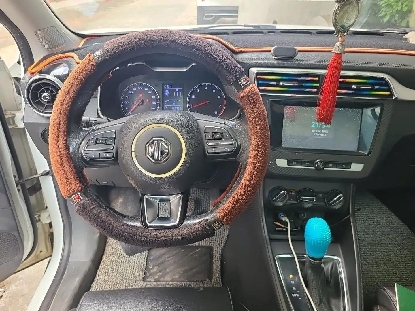 MG ZS 2017 1.5L Automatic Luxury Edition — миниатюра 10
