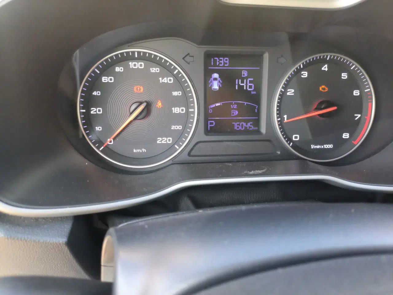 MG ZS 2018 1.5L Automatic Luxury Edition China V Standard — миниатюра 12
