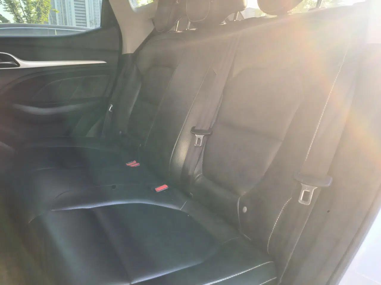 MG ZS 2018 1.5L Automatic Luxury Edition China V Standard — миниатюра 17