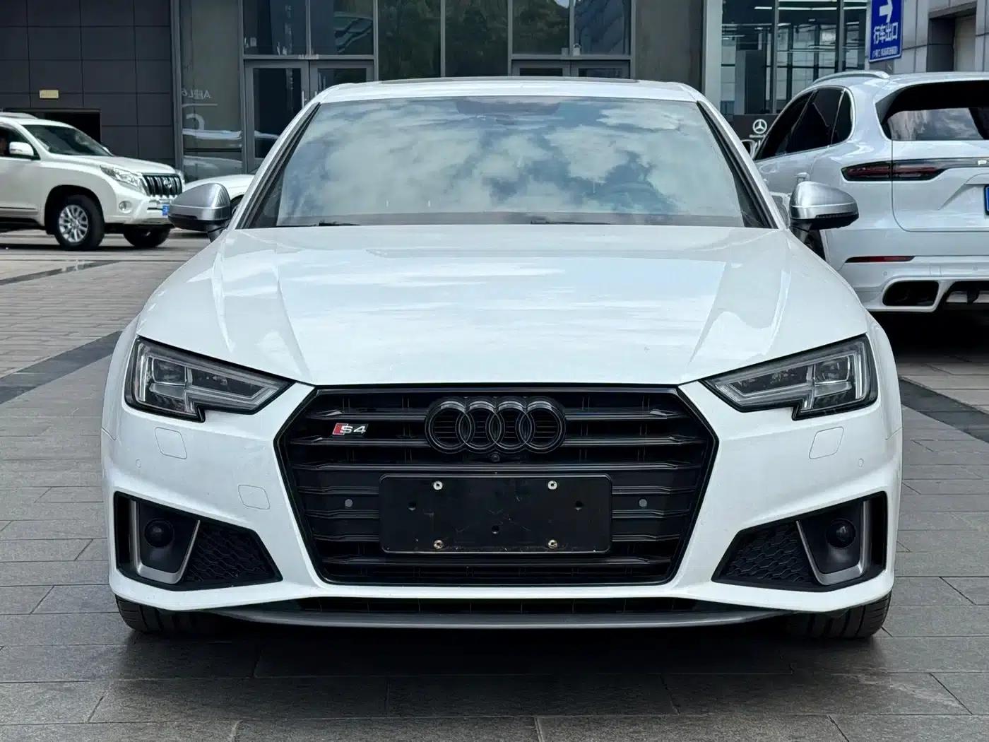 Audi A4L 2019 40 TFSI Sport (China VI Emission Standard) — миниатюра 1
