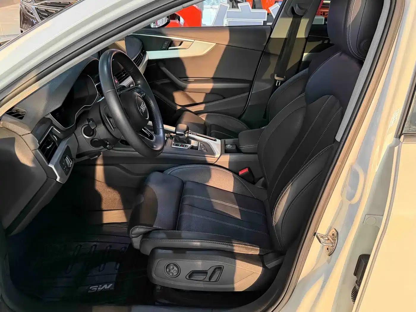 Audi A4L 2020 40 TFSI Fashion Dynamic Edition — миниатюра 4