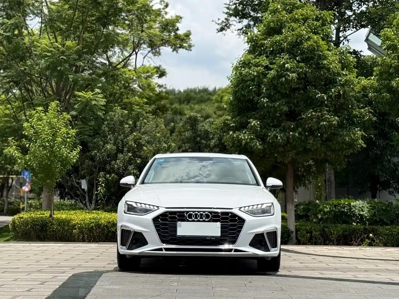 Audi A4L 2020 40 TFSI Fashion Dynamic Edition — миниатюра 2
